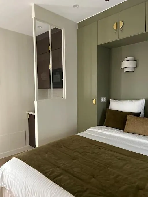 Studio 5 Etoiles Paris Centre Apartment